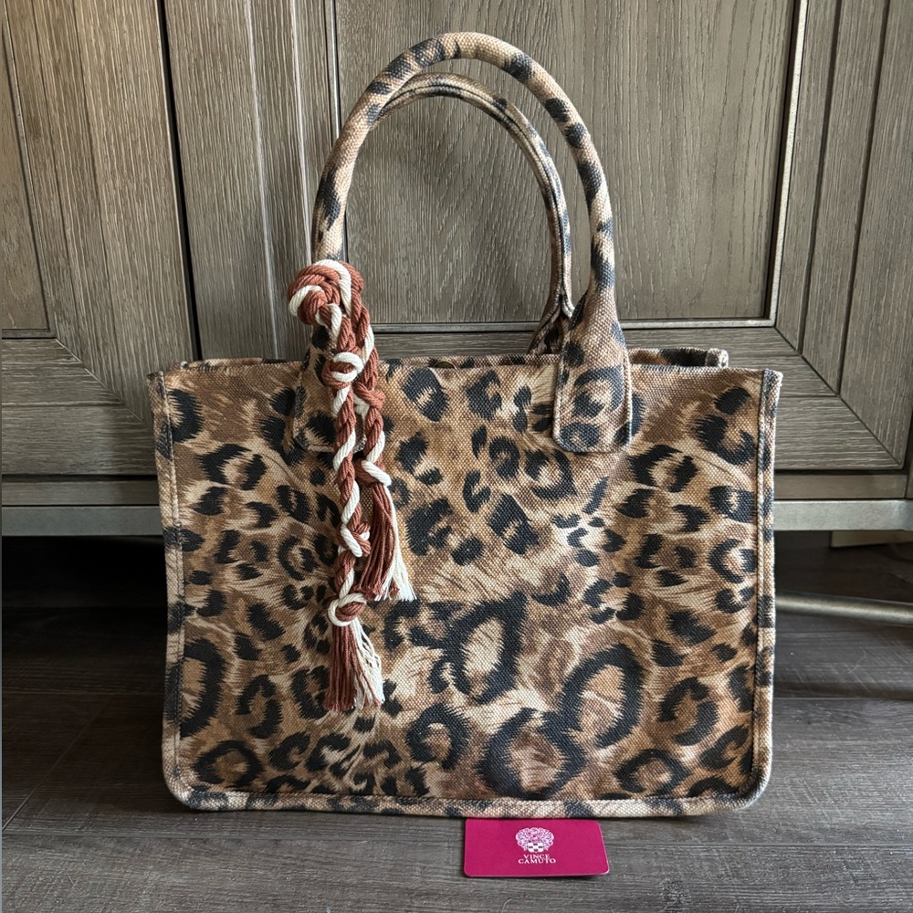 Vince Camuto tote